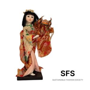 Vintage Japanese Princess Yaegaki Hime Doll - Silk Brocade Kimono Holding Samura